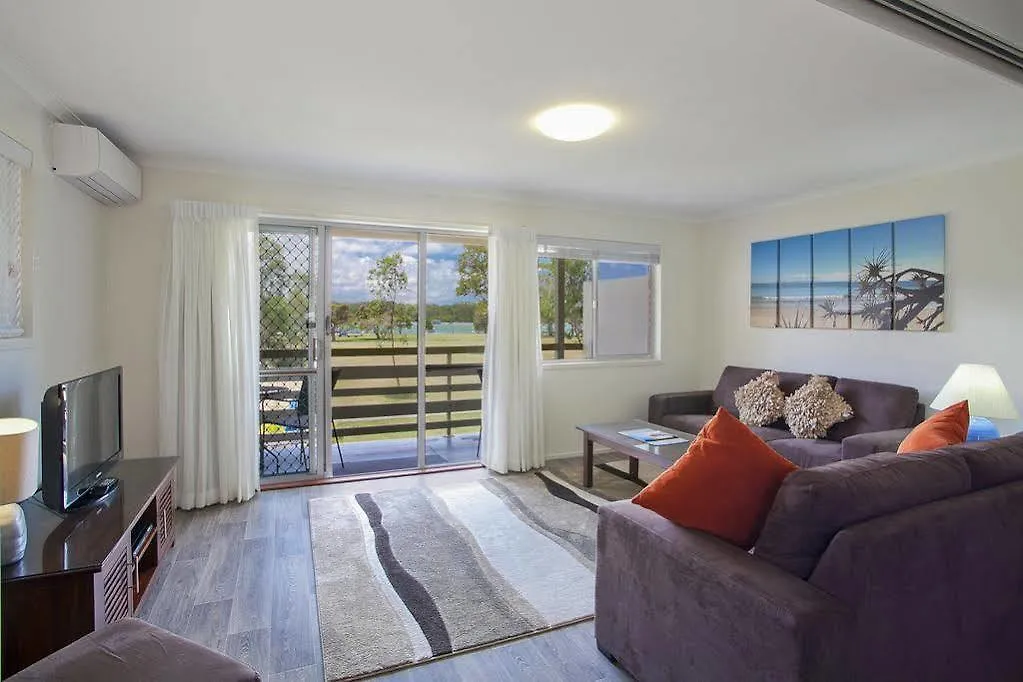 ***  Regency Waterfront Noosa Aparthotel Noosaville Australia